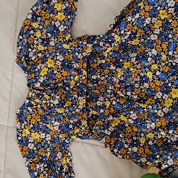 Old navy holiday dress - Picture 3 of 4